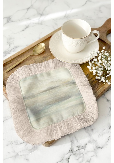 Pastel Su Yolu Efektli Saçaklı Sunum Peçetesi - Doğal Zarafet Modern Gri Krem Bardak Altlığı Mendil Açık Kumlu Vişne Pastel Su Yolu Efektli Saçaklı Sunum Peçetesi - Doğal Zarafet Modern Gri Krem Bardak Altlığı Mendil Açık Kumlu Vişne