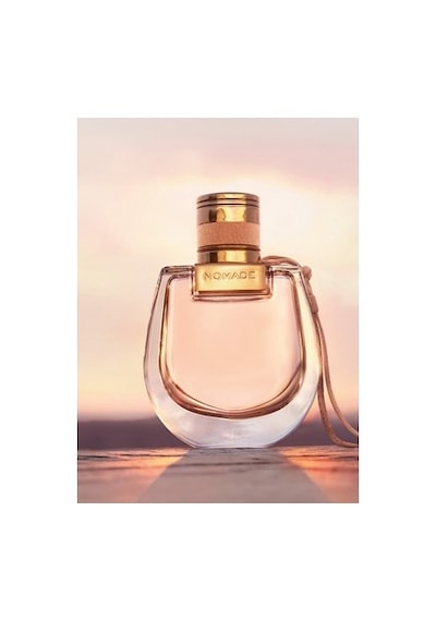 Kadın Parfümü, Odunsu Koku İle 75 Ml Ambalajda Amber
