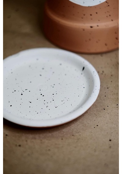 Terracotta Saksı Siyah Beyaz Benekli 16x18