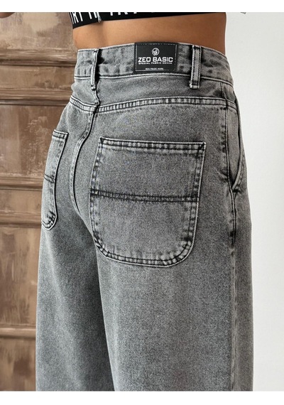 Kadın Skater Fit Yırtık Detaylı Yüksek Bel Kot Pantolon Gri Gri