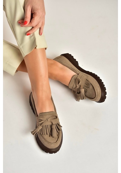 Fox Shoes Y996653002 Vizon Süet Püskül Detaylı Kadın Makosen Ayakkabı Vizon