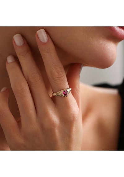 Altın Kalpli Yüzük Ruby T13153 Renkli