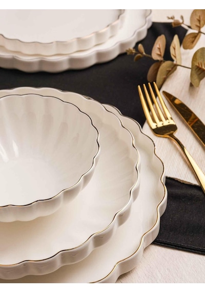 Yemek Takımı Royal Charme Gold 24 Parça 6 Kişilik Renkli