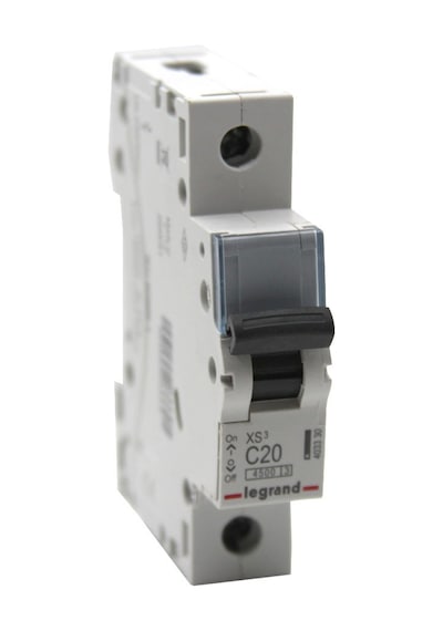 Legrand 403330 Xs3 C Tipi 1X20A 4.5Ka Otomatik Sigorta
