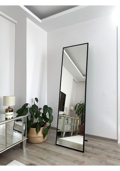 Effe Siyah Metal Çerçeveli Ayaklı 180x50 Cm Boy Aynası