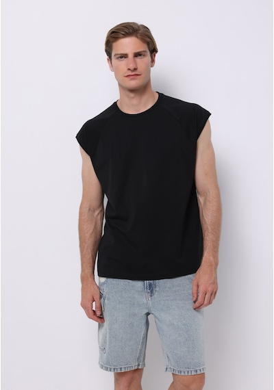 Colin's Colins Boxy Fit Erkek Siyah Atlet Cl1078304 Q1.v1 Blk Siyah Colin's Colins Boxy Fit Erkek Siyah Atlet Cl1078304 Q1.v1 Blk Siyah
