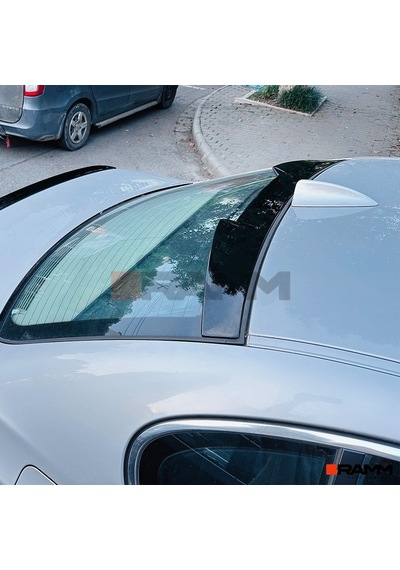 Bmw E60 Tavan Spoileri - Parlak Karbon