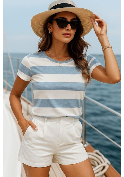 Kadın Mavi Beyaz Çizgili %100 Pamuk Bisiklet Yaka Tişört - Rahat Kesim Kısa Kollu Basic T-shirt Çok Renkli