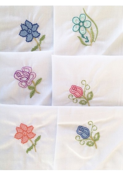 Hepsinerakip Hediyelik Işlemeli Bayan Mendili 12 Adet 28X28 Cm 100 Pamuk Renkli