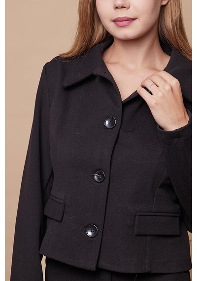 Kadın Likralı Kaşe Kumaş Yakalı Cep Kapaklı Uzun Kol Düğmeli Kısa Blazer Ceket Kaban-siyah Siyah Kadın Likralı Kaşe Kumaş Yakalı Cep Kapaklı Uzun Kol Düğmeli Kısa Blazer Ceket Kaban-siyah Siyah