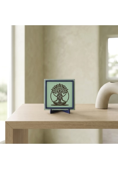 Meditasyon Yapan Figür Ve Hayat Ağacı Temalı Masaüstü Aksesuarı, Dingin Ve Zarif Bir Hatıra 10x10 Cm