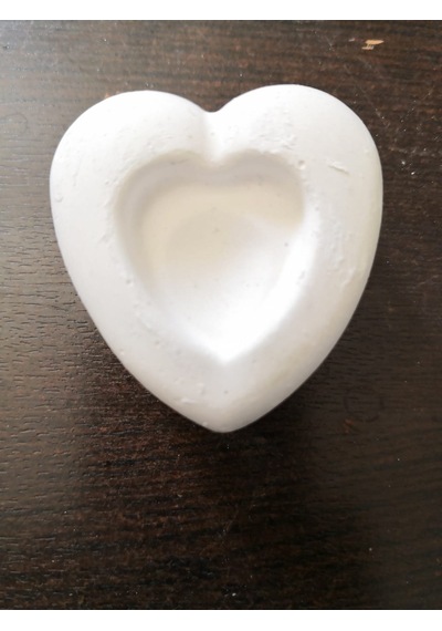 100 Adet Kuşlar için Birevcil Kalpli Gaga Taşı Kutusuz 5 x 5 x 2 Cm