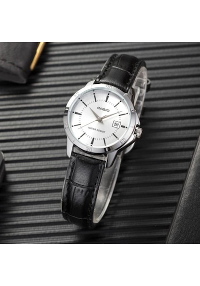 Casio LTP-V004L-7AUDF Kadın Kol Saati