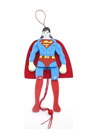 Ahşap Salanan Süperman Figürü