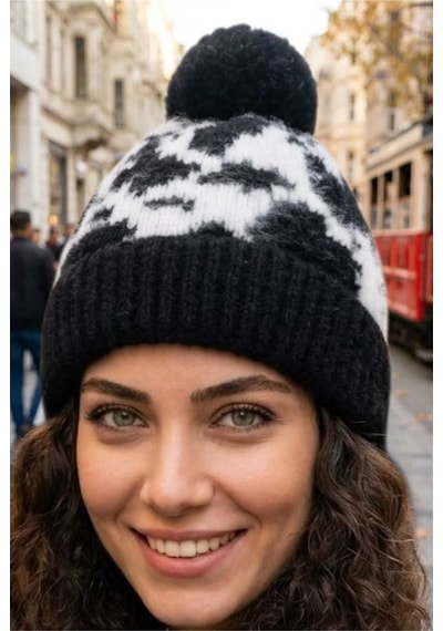 Tezzgelsin Kadın Ponponlu Örme Triko Kışlık Bere Siyah