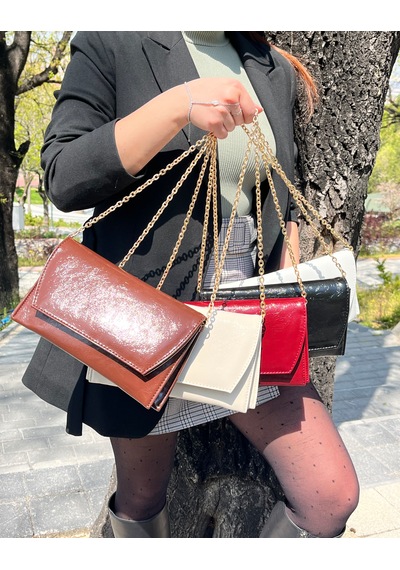Butikolea Edge Mini Zincir Askılı Portföy Kadın Çantası Beyaz