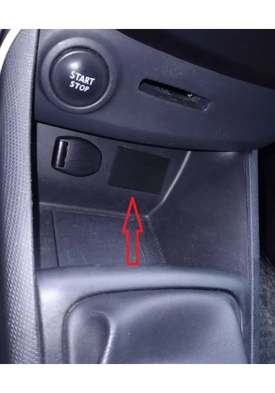 Renault Clio 4 IV Captur Aksesuar Priz Kapağı 253350004R - 253350003R- Renault Mais 253350004R - 253350003R