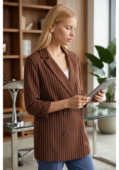 Armonika Kadın Kahve Oversize Duble Kol Kruvaze Yaka Astarlı Blazer Ceket Arm-26k001052