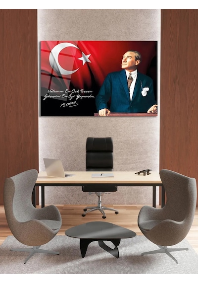 Atatürk Ve Türk Bayrağı Yatay Cam Tablo, Vatanını En Çok Seven Görevini En İyi Yapandır