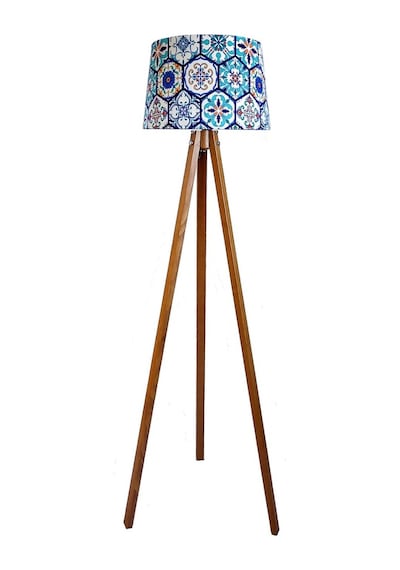 Masif 3 Ayaklı Lambader Tripod (Çini Desen)