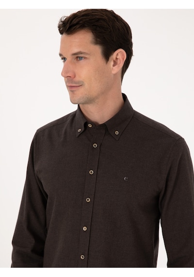 Cacharel Koyu Kahverengi Slim Fit %100 Pamuk Yakası Düğmeli Flanel Gömlek Cacharel Koyu Kahverengi Slim Fit %100 Pamuk Yakası Düğmeli Flanel Gömlek