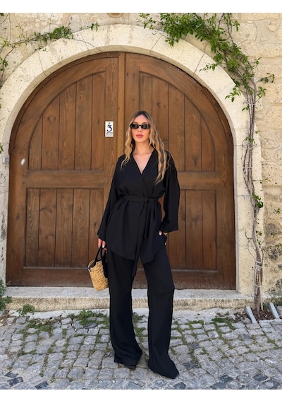 Laluvia Siyah Tek Düğmeli Kuşaklı Kimono Takım - 007