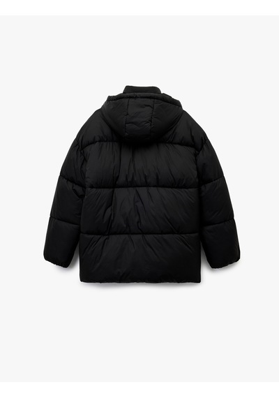 Koton Uzun Kollu Fermuarlı Kapüşonlu Anorak Oversize Şişme Mont Siyah 6wak00157ew Siyah