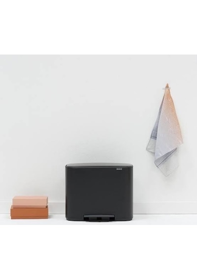Brabantia Mat Siyah Pedallı Çöp Kutusu 36 Lt Siyah