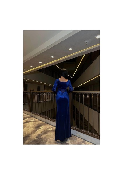 DefyModa Kadın Kadife Kumaş Kare Yaka Taş Detaylı Abiye Elbise Saks