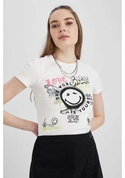 Defacto Coool SmileyWorld Fitted Fitilli Kaşkorse Kısa Kollu Tişört A5612AX23SMER77 Bej Defacto Coool SmileyWorld Fitted Fitilli Kaşkorse Kısa Kollu Tişört A5612AX23SMER77 Bej