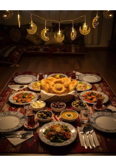 Pilli Minareli Hilal Led Işık Gold Metal Ramazan Dekorasyonu Çok Renkli