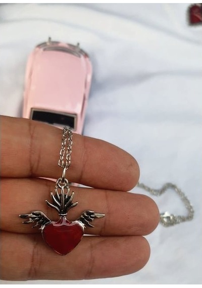 Kırmızı Uçan Kalp Gotik Kolye Gümüş
