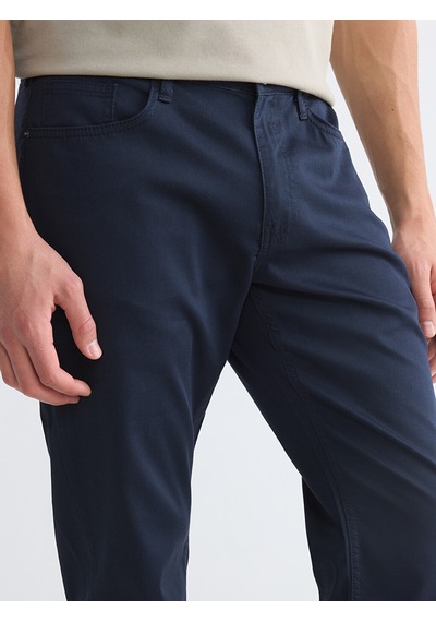 Lcwaıkıkı Classic Lacivert Regular Fit Erkek Chino Pantolon