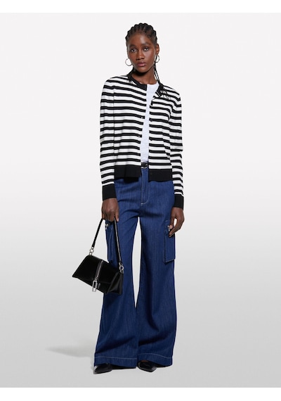 Sisley Viskoz Karışımlı Çizgili Bisiklet Yaka Slim Fit Hırka Kadın Siyah Hırka - 325p17q3l500m Sisley Viskoz Karışımlı Çizgili Bisiklet Yaka Slim Fit Hırka Kadın Siyah Hırka - 325p17q3l500m