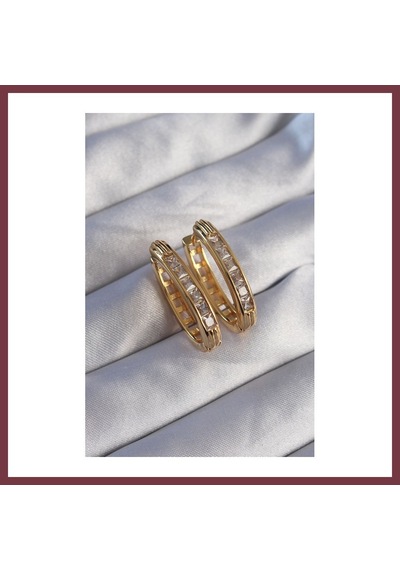 Storeşahin Pirinç Gold Renk Zirkon Taşlı Oval Model Küpe Shn0720