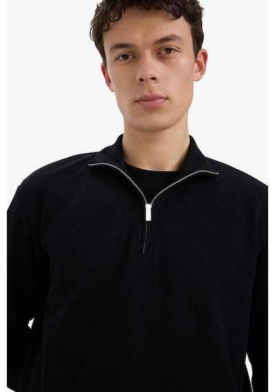 DeFacto Comfort Fit Dik Yaka Dokulu Yarım Fermuarlı Waffle Sweatshirt D7543AX25SPBK81 DeFacto Comfort Fit Dik Yaka Dokulu Yarım Fermuarlı Waffle Sweatshirt D7543AX25SPBK81