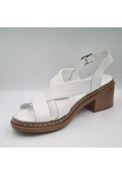 Mammamia D25ys-2560-lx Kadın Hakiki Deri 5 Cm Kalın Topuklu Comfort Sandalet Beyaz Siyah Mammamia D25ys-2560-lx Kadın Hakiki Deri 5 Cm Kalın Topuklu Comfort Sandalet Beyaz Siyah