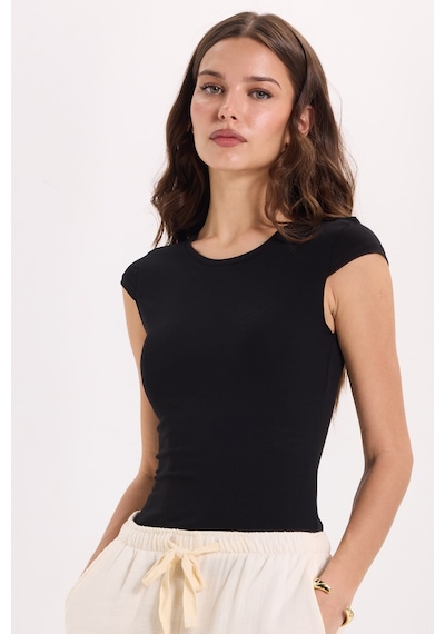 Tudors Kadın Slim Fit Dar Kesim Pamuklu Likralı Bisiklet Yaka Ay Kol Siyah Tişört-51121