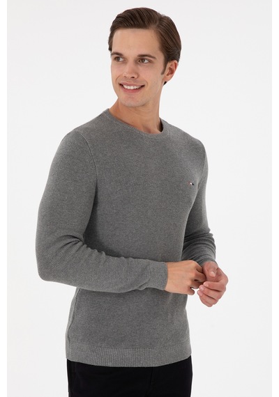 U.S. Polo Assn. Erkek Slim Fit Bisiklet Yaka Gri Melanj Basic Kazak 50298282-VR086 U.S. Polo Assn. Erkek Slim Fit Bisiklet Yaka Gri Melanj Basic Kazak 50298282-VR086