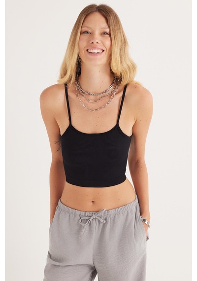 Tudors Kadın Slim Fit Dar Kesim İnce Askılı U Yaka Siyah Crop Atlet-35353 SIYAH