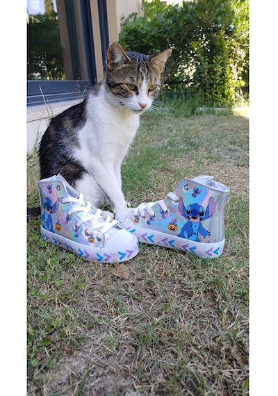 Scarpe Magiche Stitch Dijital Baskılı Kız Çocuk Ayakkabısı 31-35 Numara Arası Işıksızdır Gümüş Scarpe Magiche Stitch Dijital Baskılı Kız Çocuk Ayakkabısı 31-35 Numara Arası Işıksızdır Gümüş