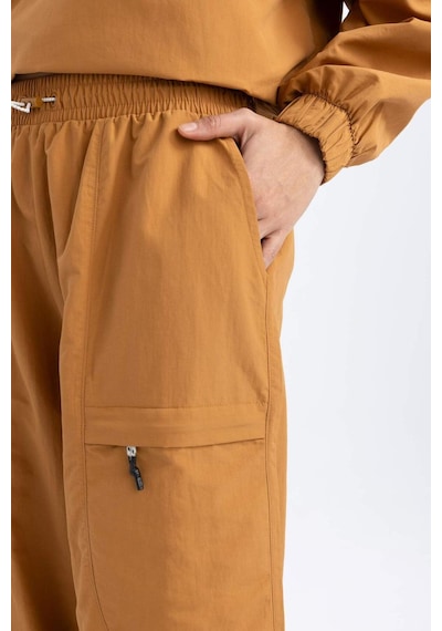 DeFactoFit Sporcu Jogger Eşofman Altı Loose Fit Cepli Beli Paçası Lastikli Standart Boy B4214AX24SPBN173
