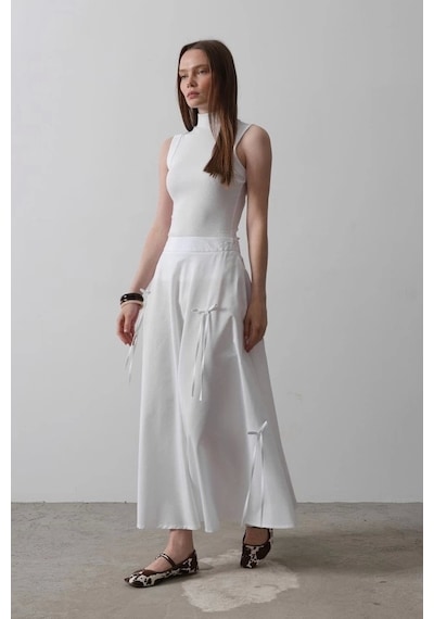 Defymoda Fiyonk Kloş Etek - Beyaz Beyaz