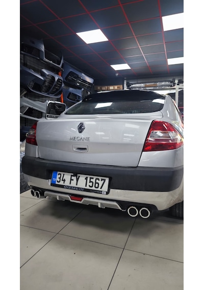 Megane 2 Sedan Gri Boyalı 4 Çıkış Difüzör Plastik Ek Tampon Eki
