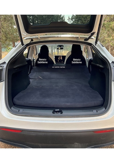 Tesla Model Y İçin Lüks Katlanabilir, Her An Hazır, Kamp Yatağı Siyah