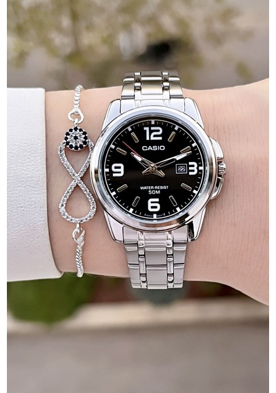 Casio Csıste175 Kadın Kol Saati