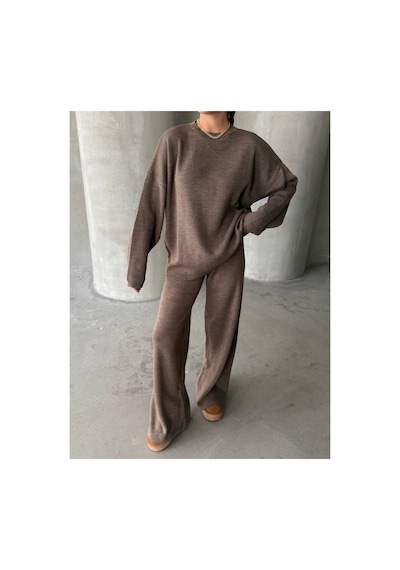 De Pose Oversize Kesim Sade Kadın Triko Takım Bej