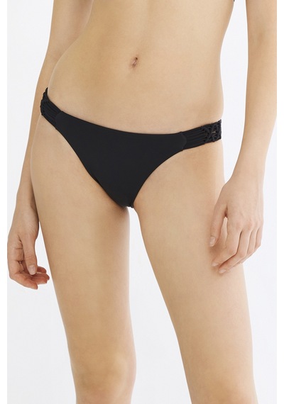 Penti  Siyah Basic Kenarları Makrome Detaylı Bikini Altı