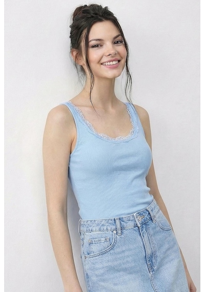 Shade Kadın Pamuklu Slim Fit U Yaka Dantelli Atlet 1053 60286022 - Bebe Mavisi Çok Renkli Shade Kadın Pamuklu Slim Fit U Yaka Dantelli Atlet 1053 60286022 - Bebe Mavisi Çok Renkli