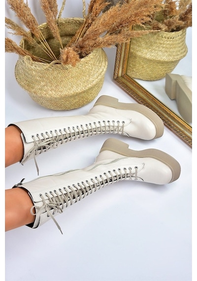 Fox Shoes Bej Bağcıklı Günlük Kadın Çizme L610130909